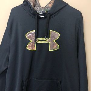 Under Armour Hoodie